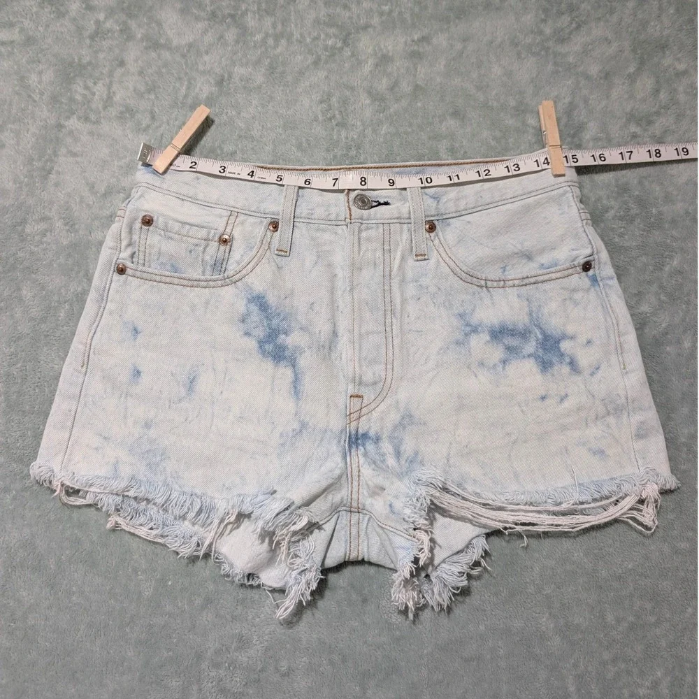 Levis 501 Original Button fly High Rise Cutoff Denim Jorts Acid Wash Blue 28